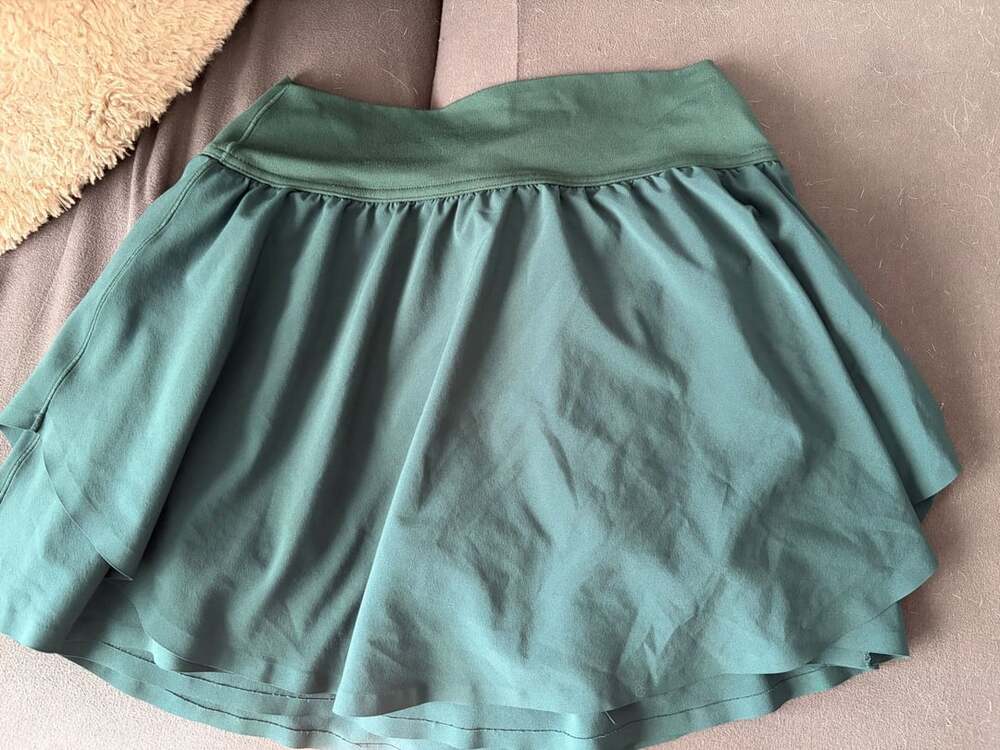 Offline by Aerie Forest Green Active Skort with Built-In Shorts Size S